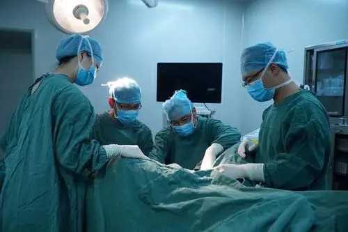 有代怀小孩的么_供卵代怀生小孩_2022年在武汉私立生殖医院做一代试管婴儿移植
